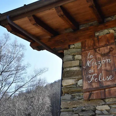 Lägenhet Locazione Turistica La Meizon De Felise.2